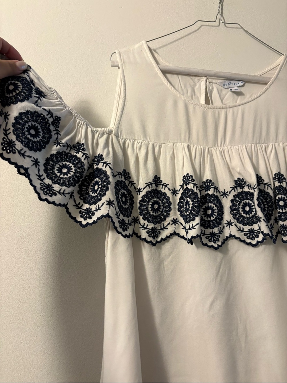4 Shirt Bundle - Picture 6 of 9